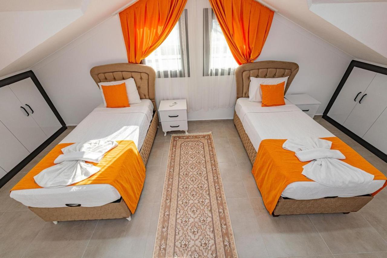 4 Bedroom Holiday Villa In Hisaroenue Oeluedeniz- Gold Rose Фетхие Экстерьер фото