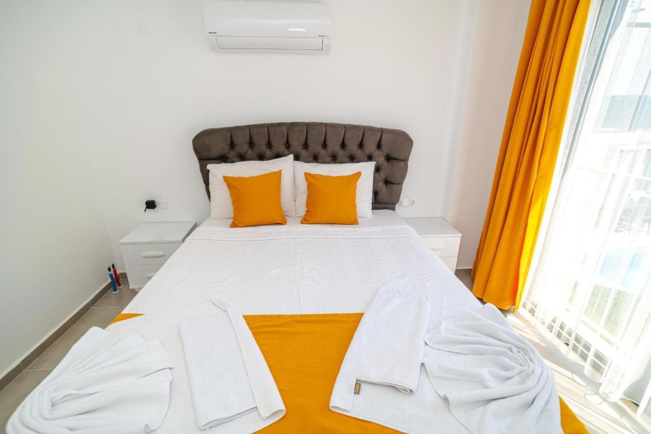 4 Bedroom Holiday Villa In Hisaroenue Oeluedeniz- Gold Rose Фетхие Экстерьер фото