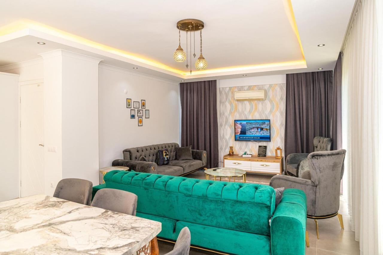 4 Bedroom Holiday Villa In Hisaroenue Oeluedeniz- Gold Rose Фетхие Экстерьер фото