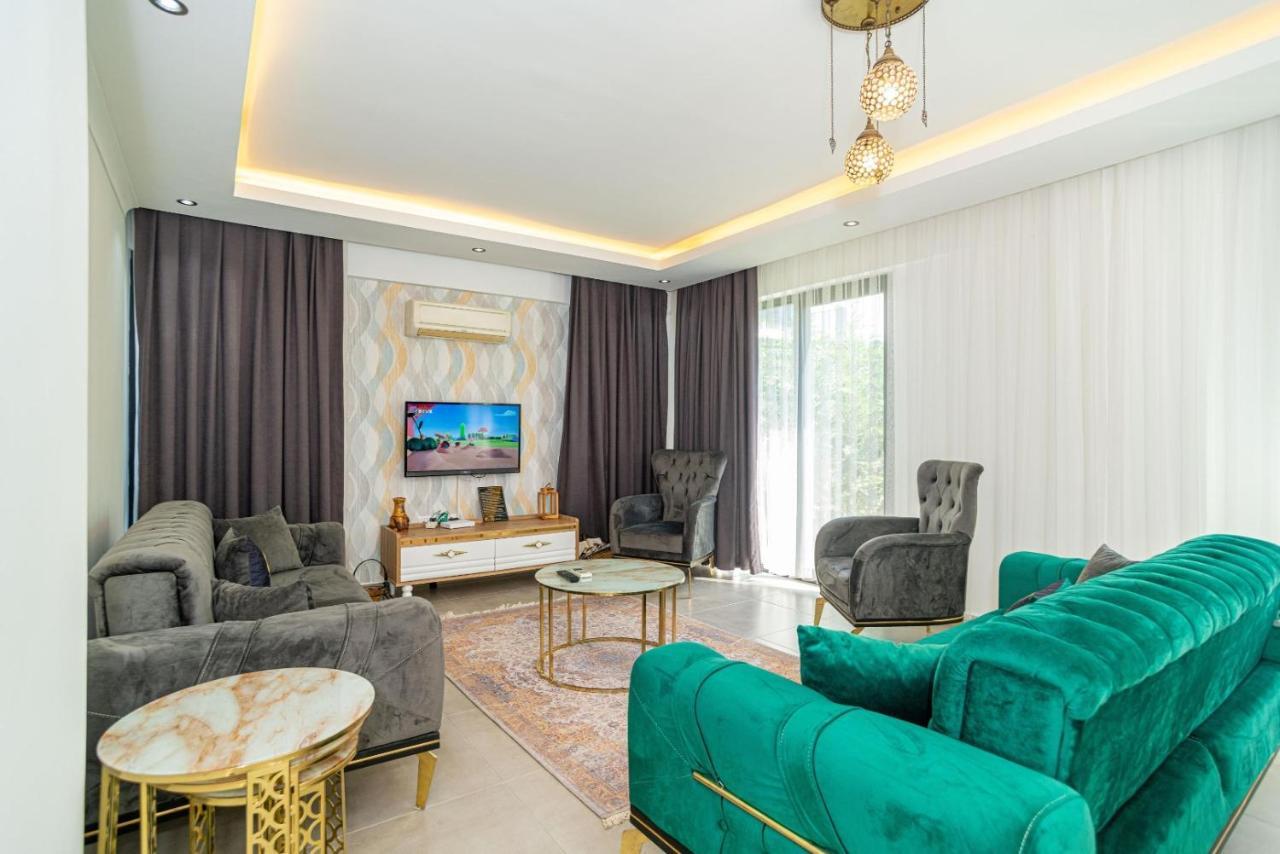 4 Bedroom Holiday Villa In Hisaroenue Oeluedeniz- Gold Rose Фетхие Экстерьер фото